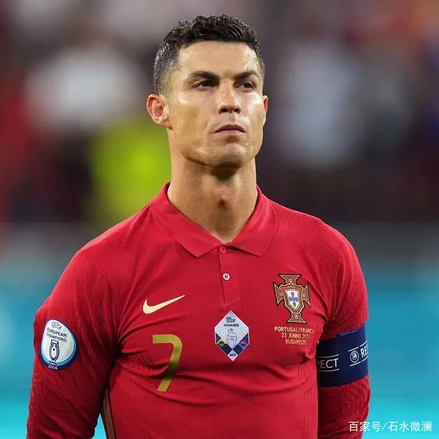 九游体育官网-关于今夜葡萄牙体育调整名单以备法国杯；状态回暖环节打磨；赛场秩序良好；球队文化再被提及的信息